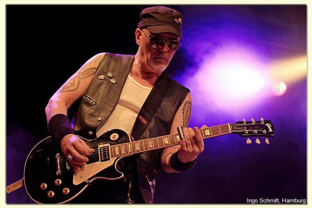 MEYER ROCK - Ronnie Nurmeyer